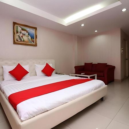 Diamond Residence Silom Bangkok Ngoại thất bức ảnh