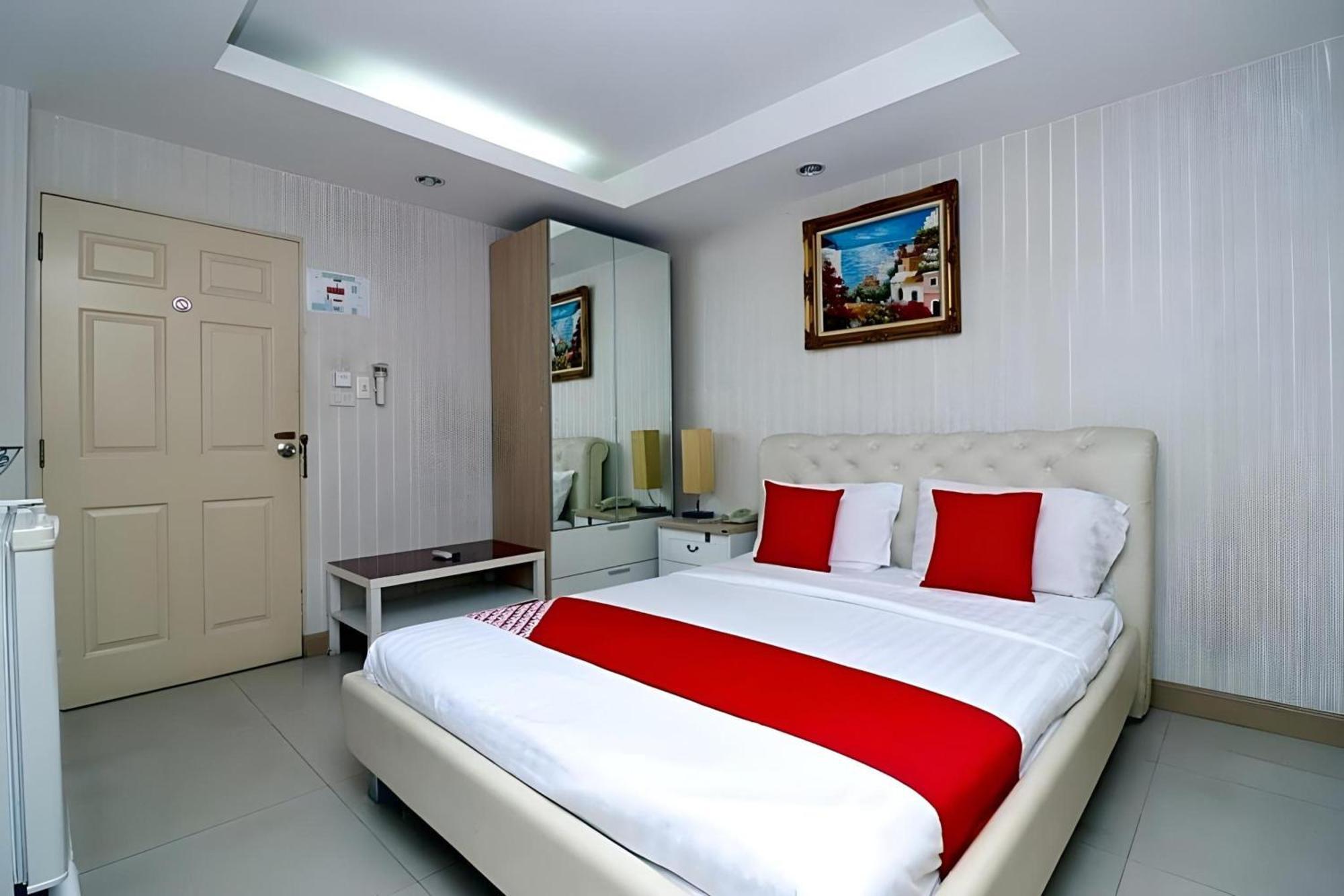 Diamond Residence Silom Bangkok Ngoại thất bức ảnh